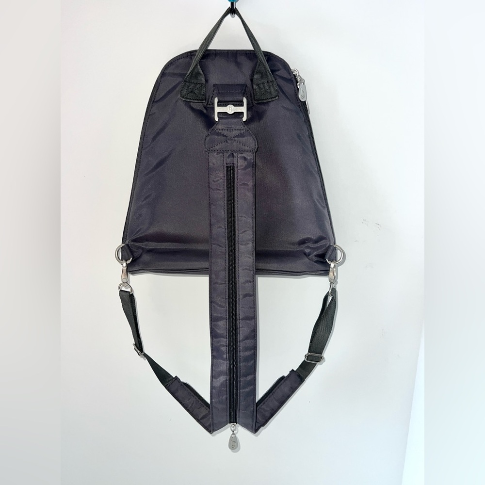 Baggallini Memphis Convertible Backpack RIFD‎ Protection Gray - Picture 5 of 16